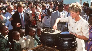 32 of the best Princess Diana Quotes - Diana serving food to children