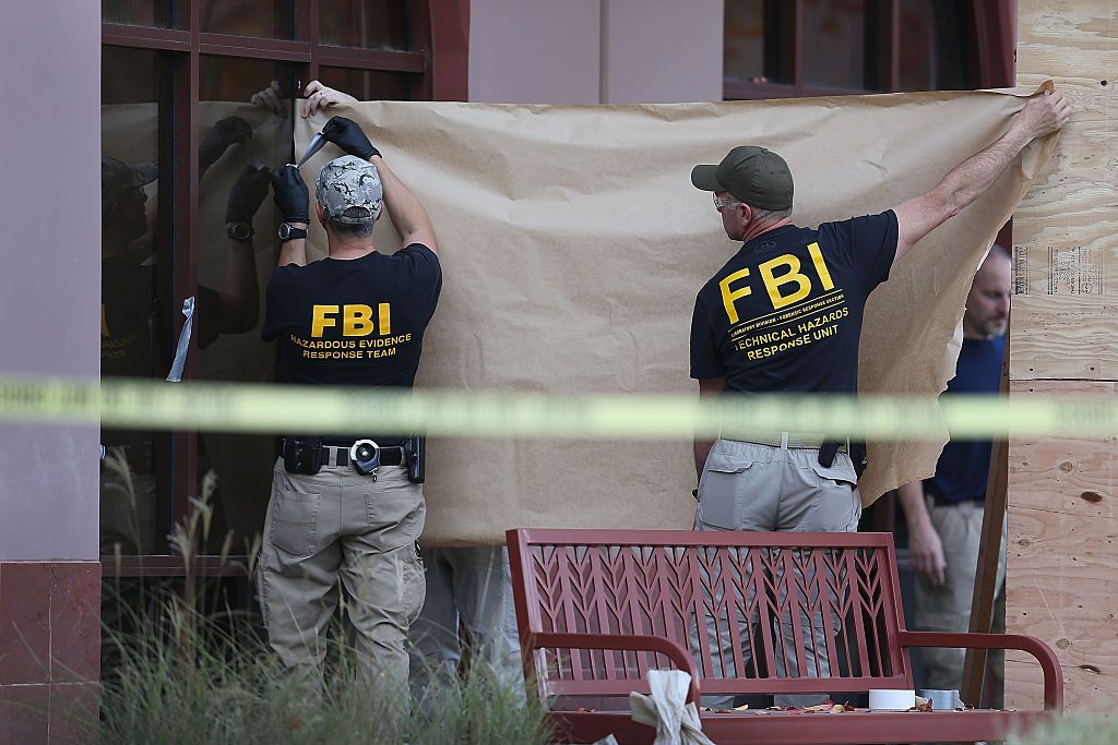 FBI agents help investigate 2015&amp;#039;s San Bernardino shooting