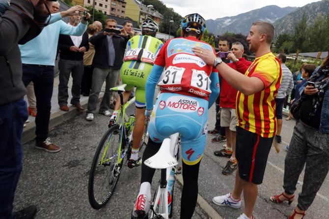 Vuelta leader Vincenzo Nibali (Astana) is the object of attention