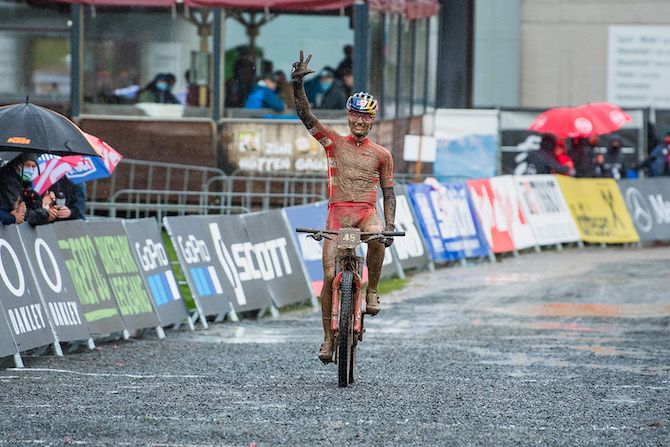 Simon Andreassen (Denmark) takes third