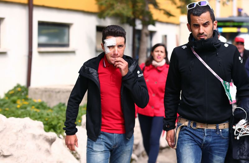 Domenico Pozzovivo made a visiit to the race today sporting bandages on his head from his crash a few days earlier