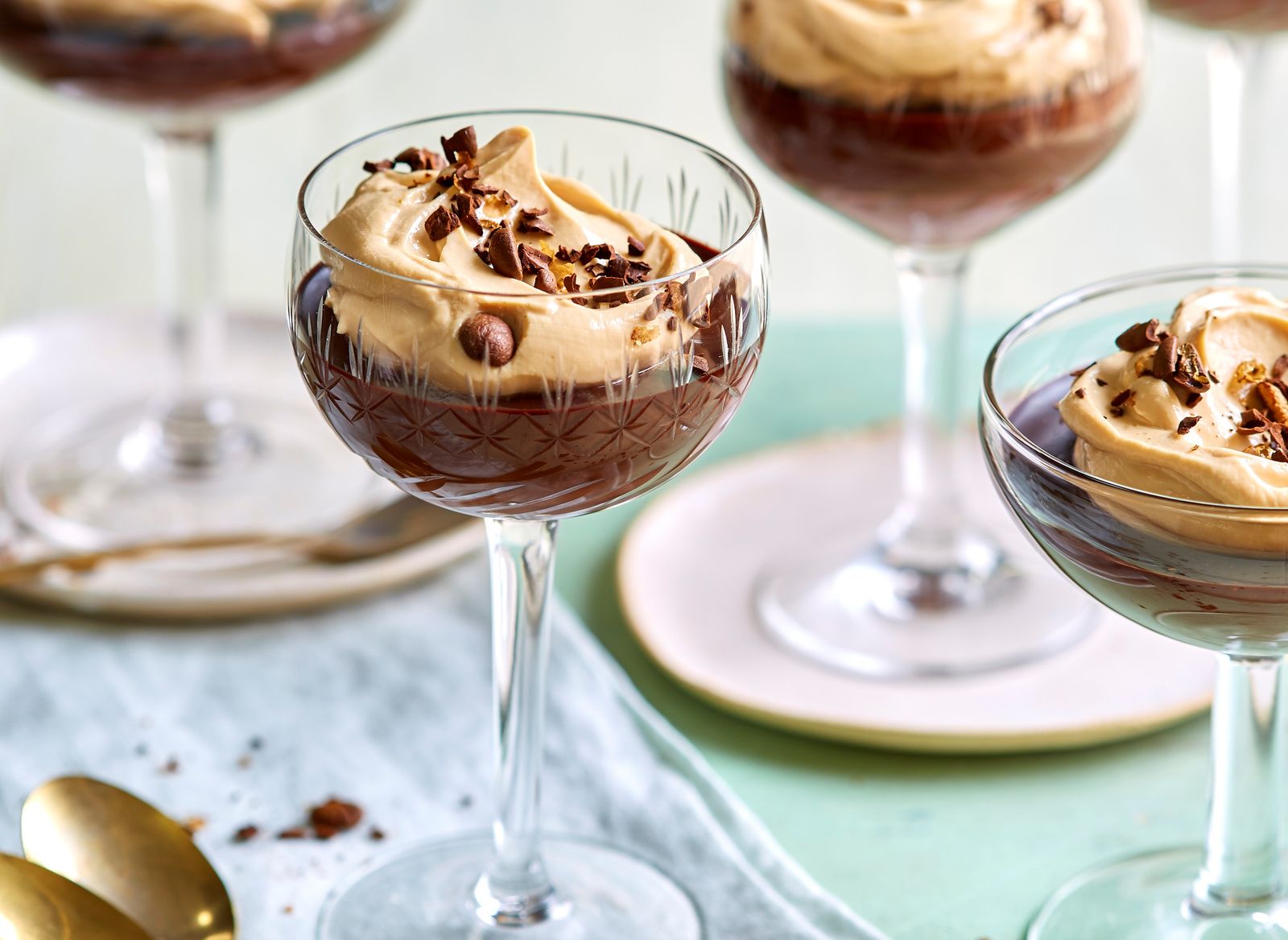 Espresso Martini chocolate pots | Dessert Recipes | GoodtoKnow