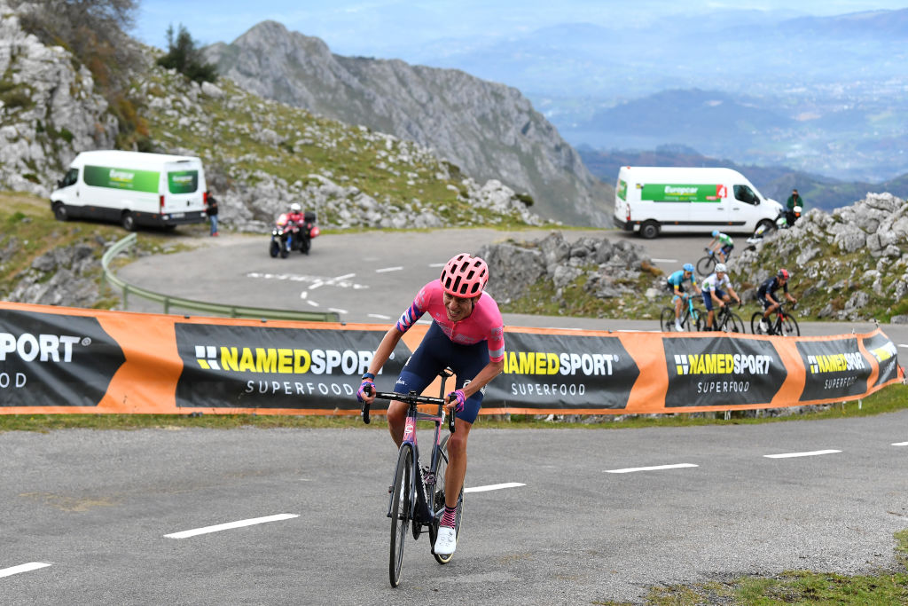 Hugh Carthy leads the way up the Alto de l'Angliru during the 2020 men's Vuelta a Espa&amp;ntilde;a