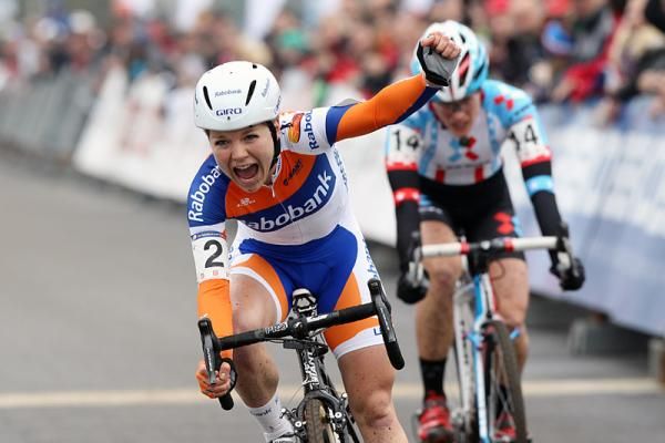 Sanne van Paassen (Rabobank Women Cycling) pumps her fist in the air after outsprinting Katie Compton (Trek Cyclocross Collective) for the victory in Tabor.