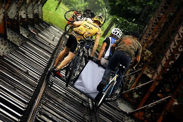 These carts transported racers across the railroad bridge if they weren't comfortable going on their own.