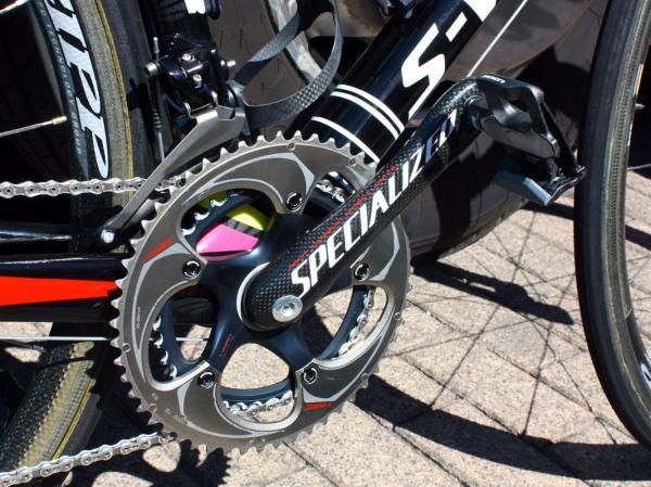 Specialized's ultralight carbon fibre crankarms include stub bottom bracket axles that bolt together at the centreline of the bike.