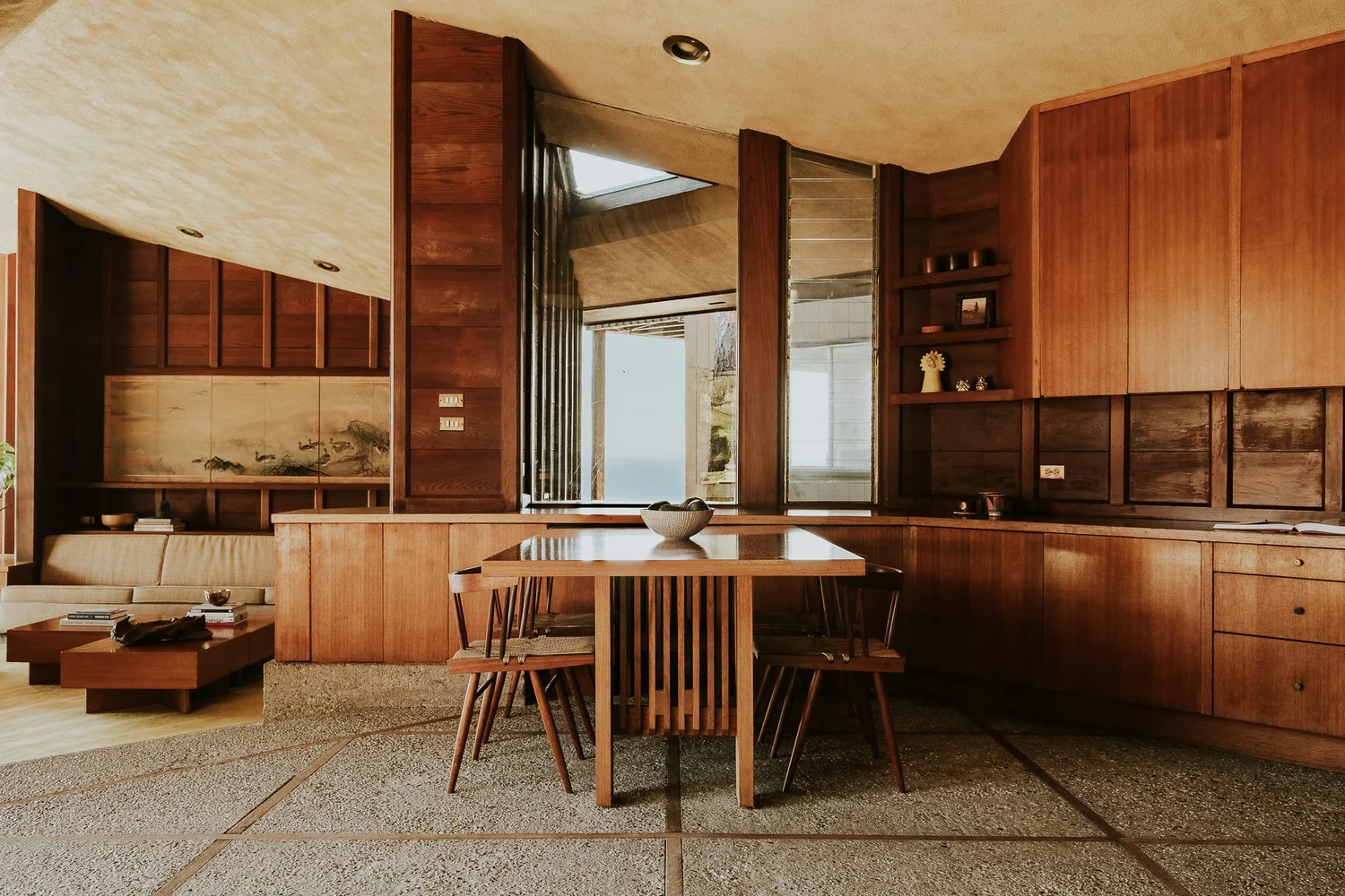 An oceanfront modernist house by one of Frank Lloyd Wright's disciples, hits the market