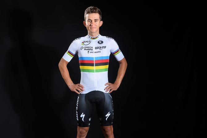 Michael Kwiatkowski decides not to go with the white shorts for his new kit