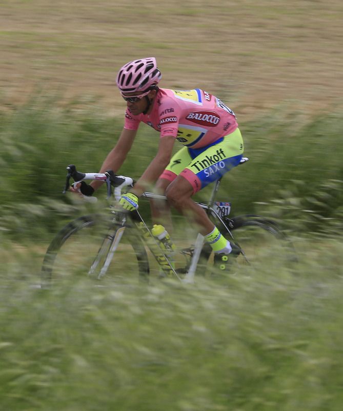 Alberto Contador (Tinkoff-SAxo) made it through the stage