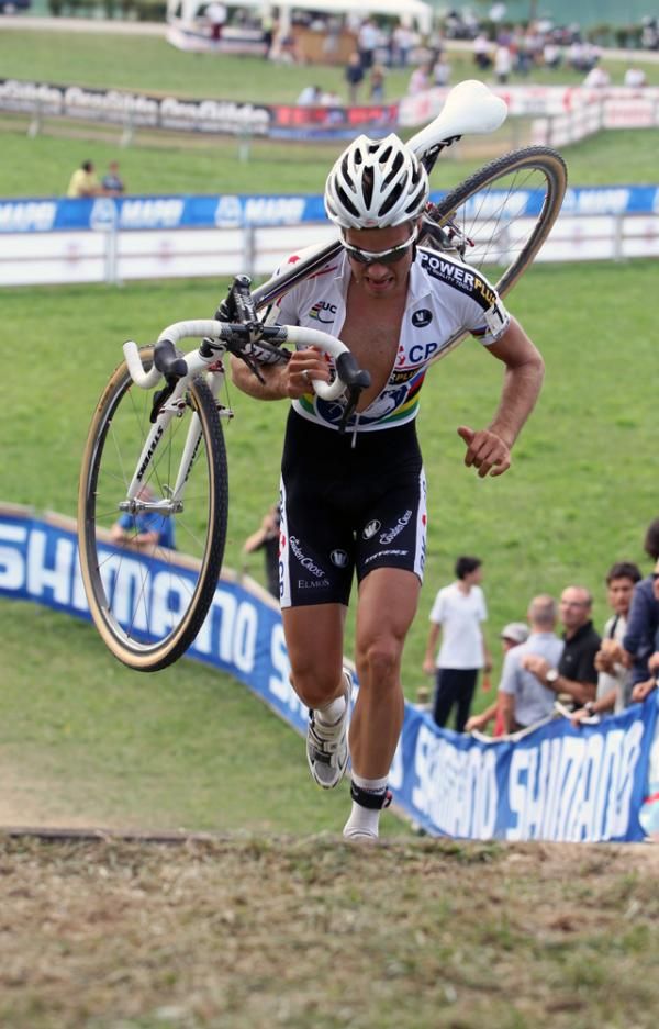 Niels Albert (BKCP-Powerplus) charges on to victory in the opening round of the World Cup season.