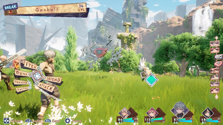 A screenshot of a turn-based battle in Runa RPG