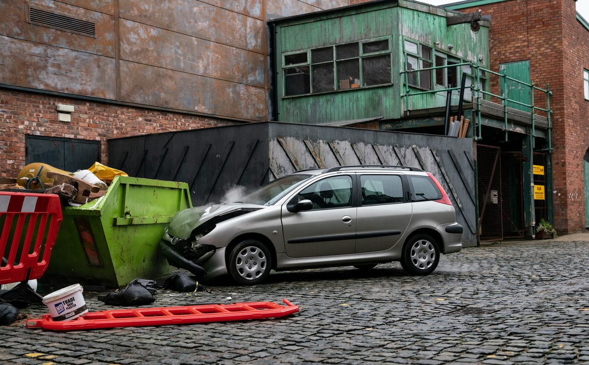 Coronation Street spoilers: David Platt crashes his car!