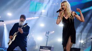 Inductee Kim Thayil of Soundgarden and Taylor Momsen perform onstage during the 2025 Rock & Roll Hall of Fame Induction Ceremony at Peacock Theater on November 08, 2025 in Los Angeles, California