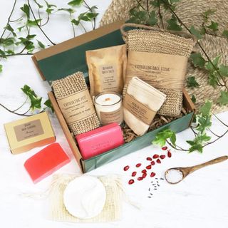 Organic pamper hamper