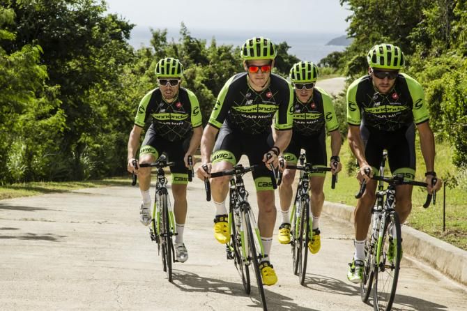 The new 2015 Cannondale-Garmin team kit