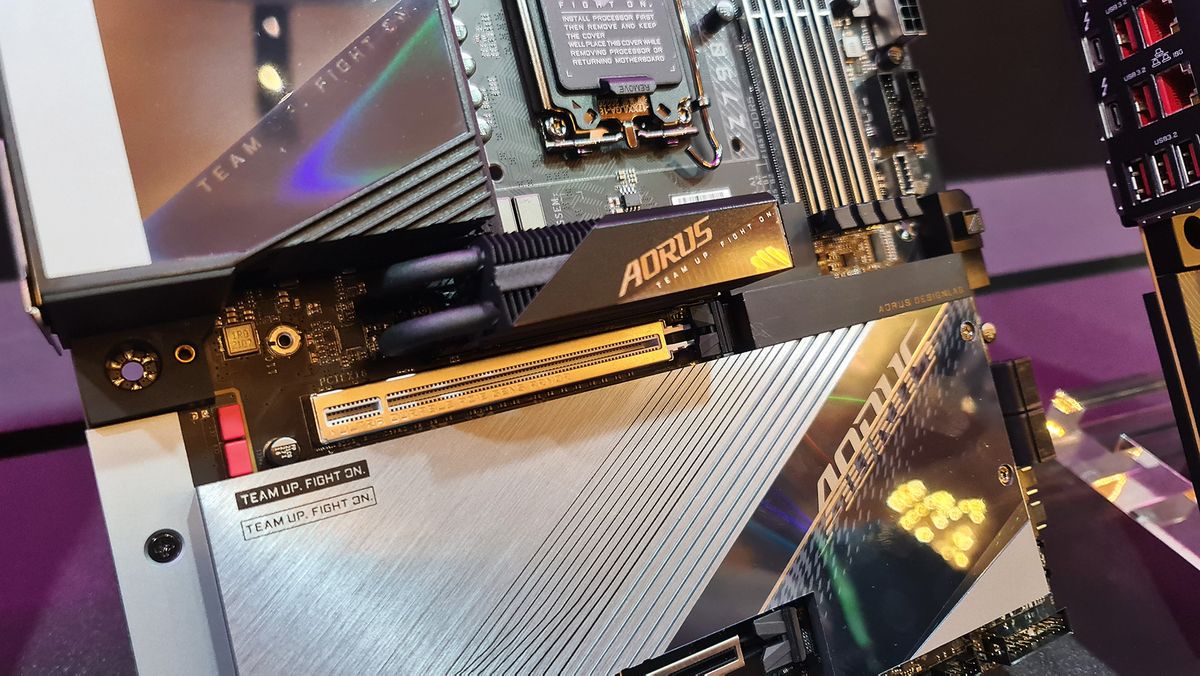 PCIe 5.0 SSD cooling on display at Computex 2023.