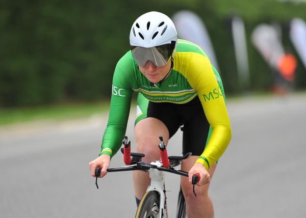 Lauren Ellis (Mid South Canterbury) completed the 25km course in a time of 35 minutes and 21 seconds to take the gold medal