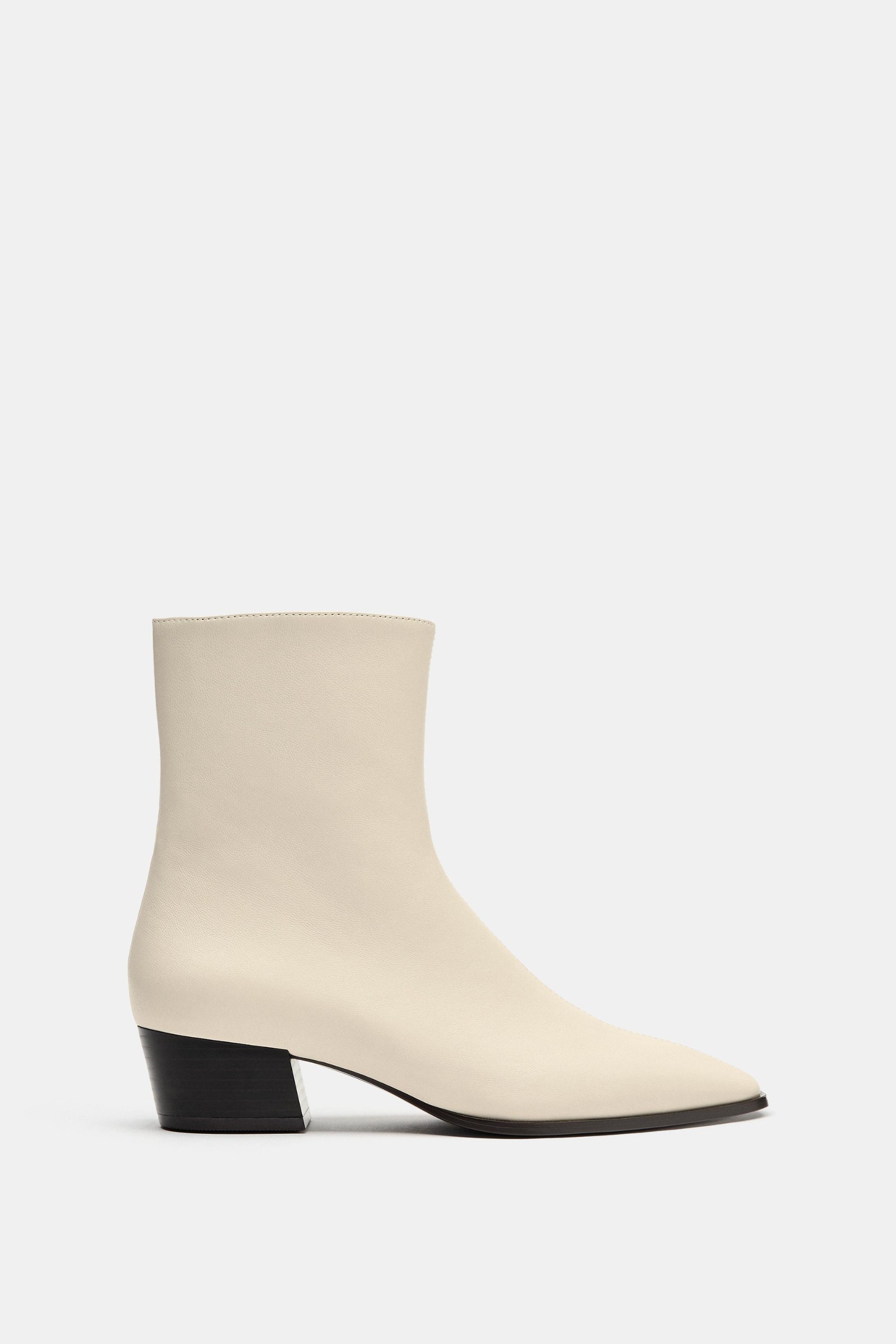 Leather Heeled Boots - Beige - 5