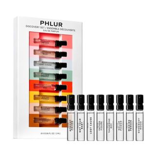 A press shot of the PHLUR Discovery Kit 2024, which features eight of Phlur's scents