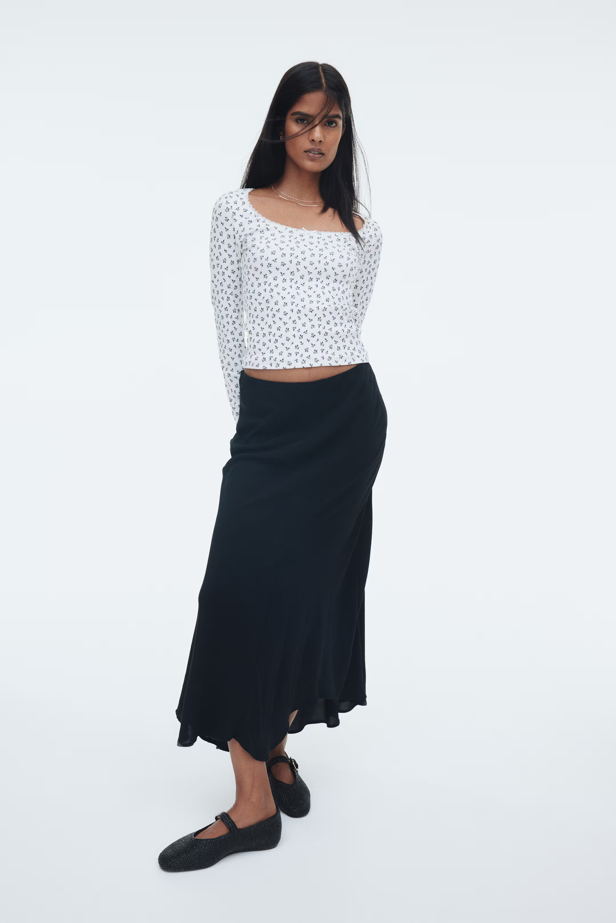 H&amp;amp;M, Asymmetric Midi Skirt