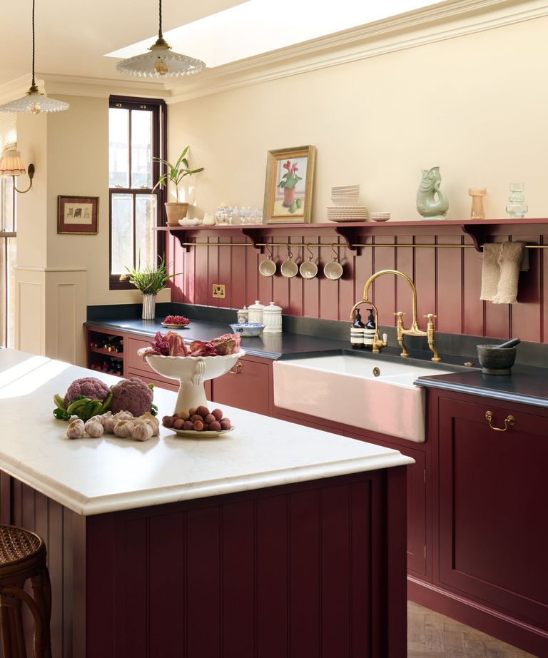 7 purple kitchen ideas designers are embracing in 2025 | Homes and Gardens