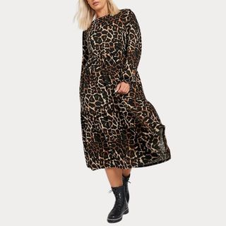 Yours leopard dress on model 