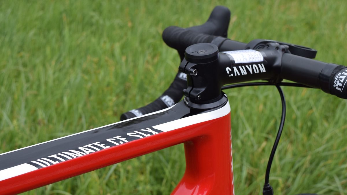 The red, white and black design of the Canyon is a clean and sharp look