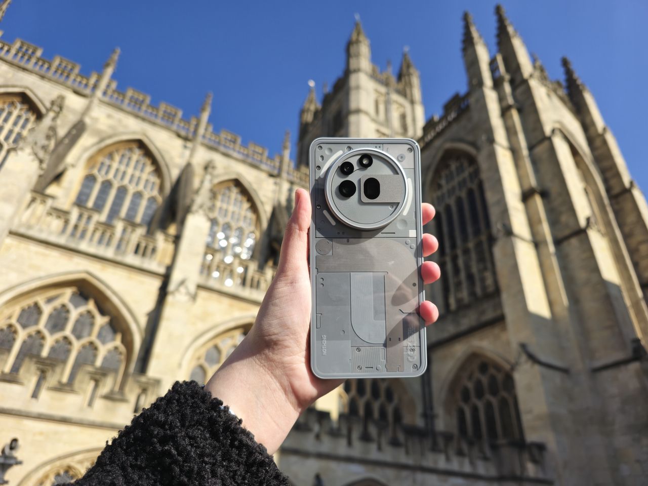 Camera phone shootout: Nothing Vs Samsung