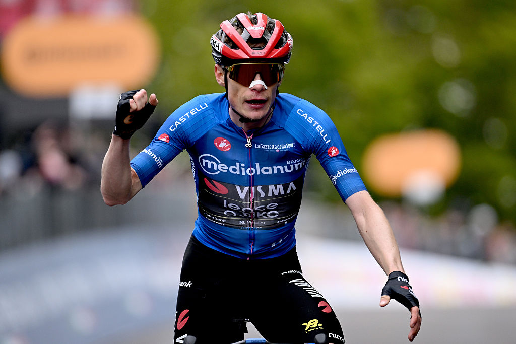 CORNO ALLE SCALE, ITALY - MAY 17: Jonas Vingegaard of Denmark and Team Visma | Lease a Bike - Blue Mountain Jersey celebrates at finish line as stage winner during the 109th Giro d'Italia 2026, Stage 9 a 184km stage from Cervia to Corno alle Scale 1469m / #UCIWT / on May 17, 2026 in Corno alle Scale, Italy. (Photo by Tim de Waele/Getty Images)