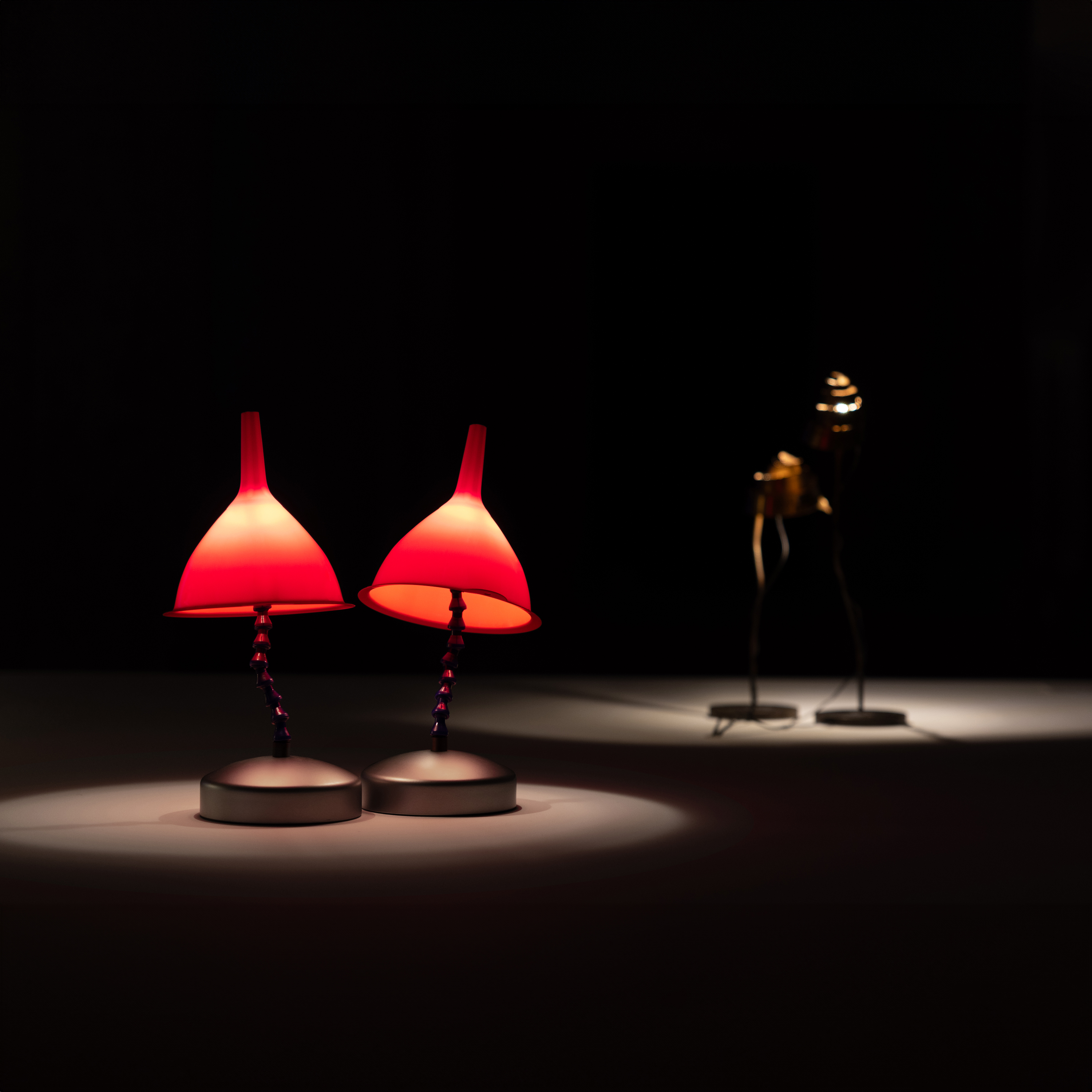 Davide Groppi lighting at Volumnia, Piacenza