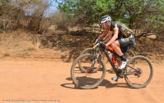Kleinhans and Woolcock win MTN Crater Cruise