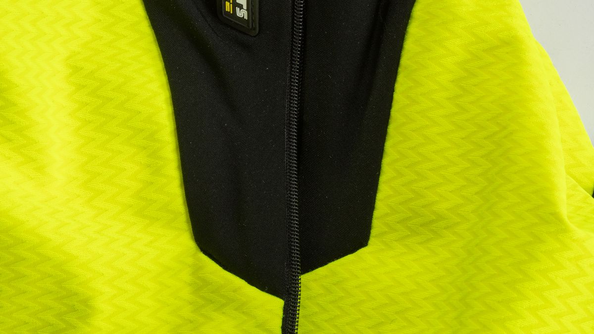 Assos Mille GTS Spring Fall Jacket C2 neckline