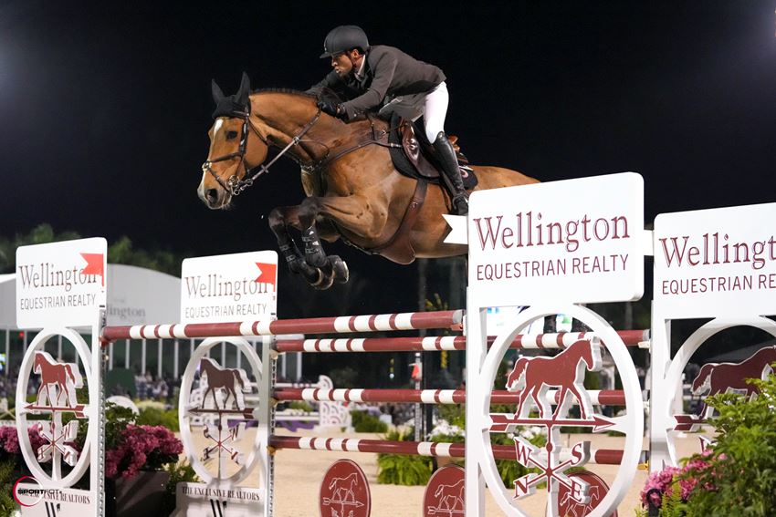 Daniel Bluman and Ladriano Z winning the WEF grand prix