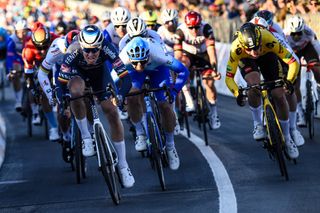 Tirreno Adriatico 2022 - 57th Edition - 2nd stage Camaiore - Sovicille 219 km - 08/03/2022 - Tim Merlier (BEL - Alpecin - Fenix) - Olav Kooij (NED - Team Jumbo - Visma) - Kaden Groves (AUS - Team BikeExchange - Jayco) - photo Tommaso Pelagalli/SprintCyclingAgencyÂ©2022