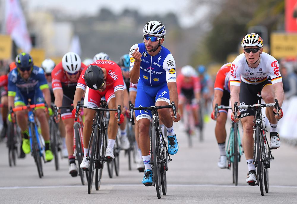 Fernando Gaviria wins stage 1 at the Volta ao Algarve