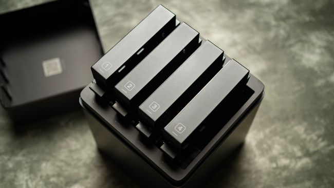 Amazon только что снизил цены на множество отличных сетевых хранилищ (NAS) от UGREEN, включая солидную скидку на «лучший NAS для новичков» из всех, что мы тестировали