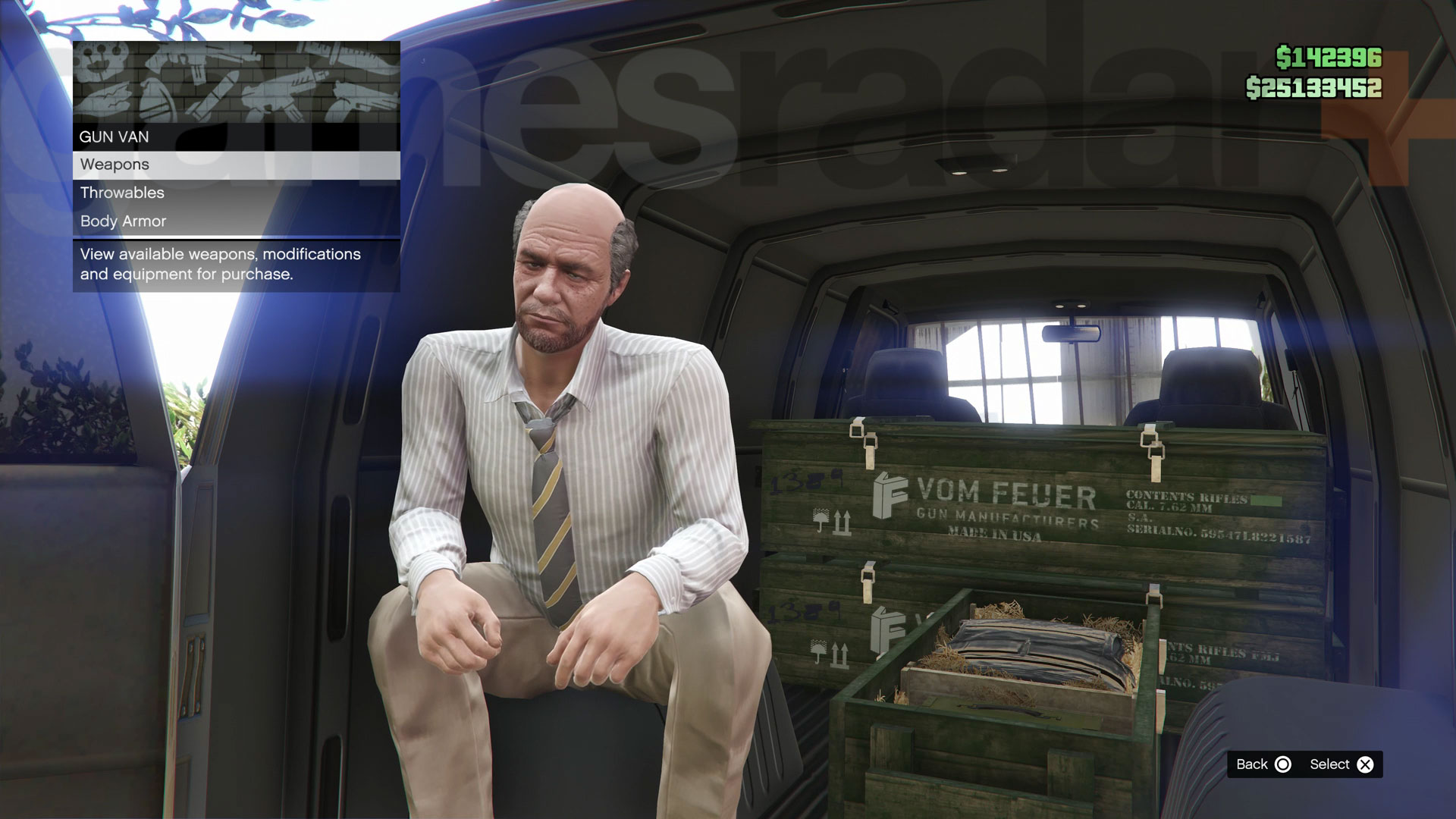 Handlarz bronią siedział z tyłu furgonetki z bronią w GTA Online