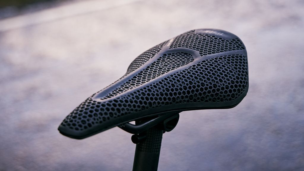 fizik printed saddle