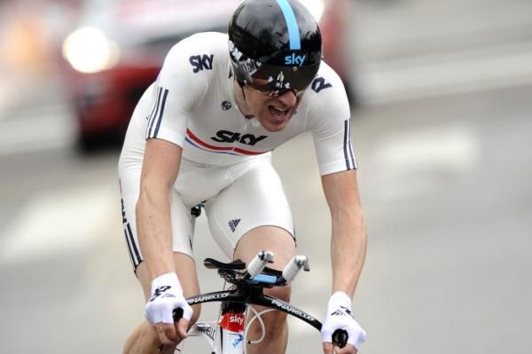 Bradley Wiggins (Team Sky) digs deep during his time trial
