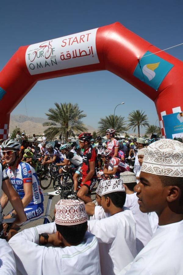 The local residents were very curious to see what the Tour of Oman is all about.