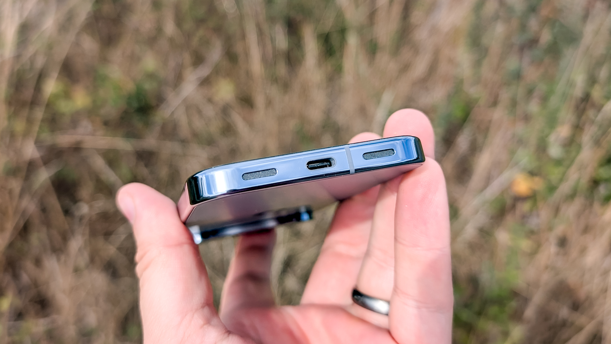 Google Pixel 10 pro moonstone review images