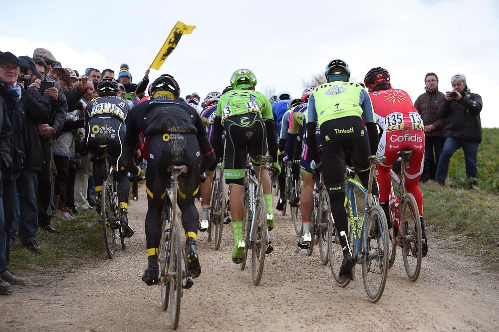 Riders in action on a gravel section during stage 1 at Paris-Nice