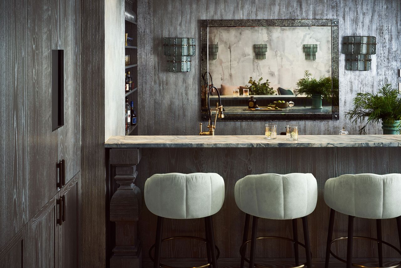 Home bar in Brooklyn apartment