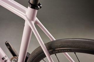 Specialized Aethos Comp frame detail