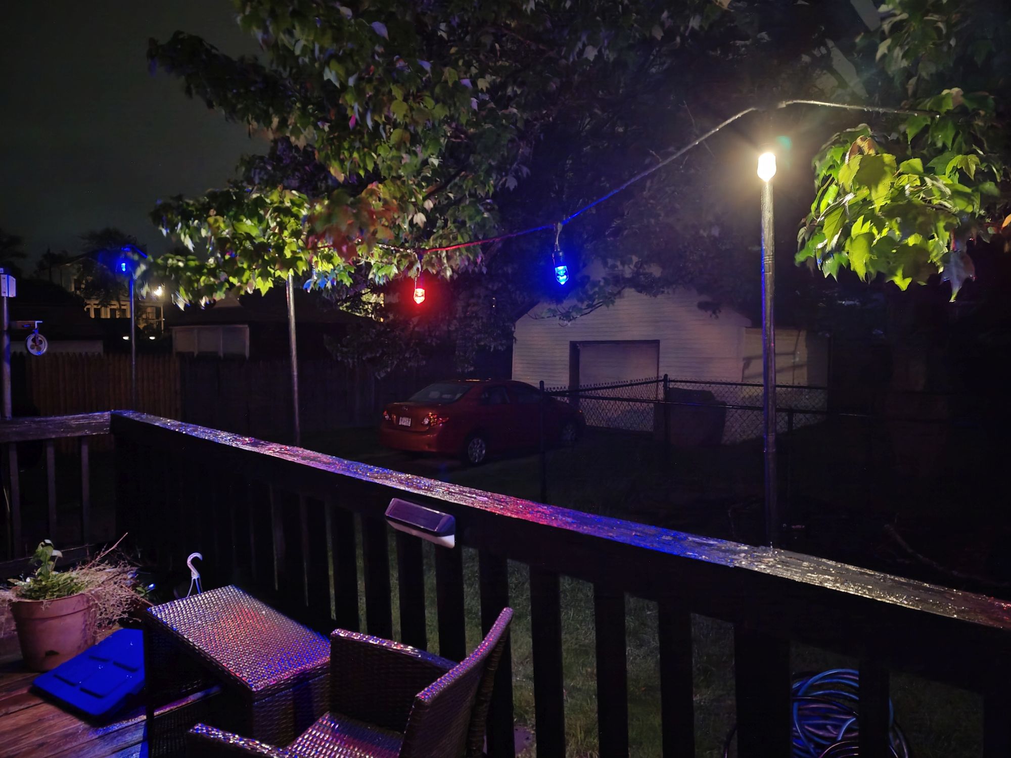 Motorola Razr Ultra 2025 low light sample.