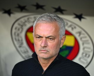 Jose Mourinho's Fenerbahce side looked to have been narrowly tipped to the title