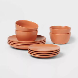 Rust-colored dishware set