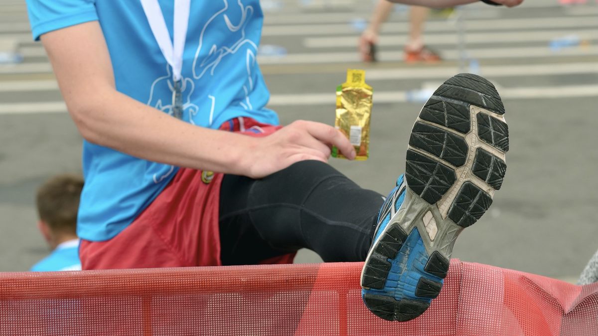 When to use running gels to improve performance Advnture