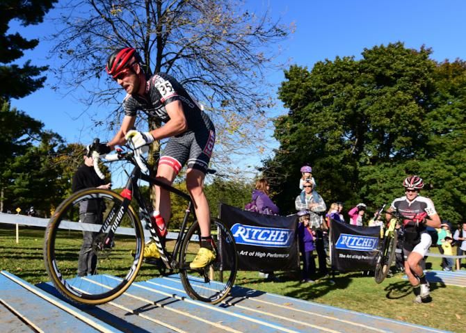 Troy Wells (Cliff Bar) rode the steps on nearly every lap