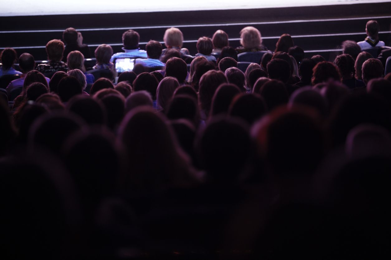 Crowd at theater.